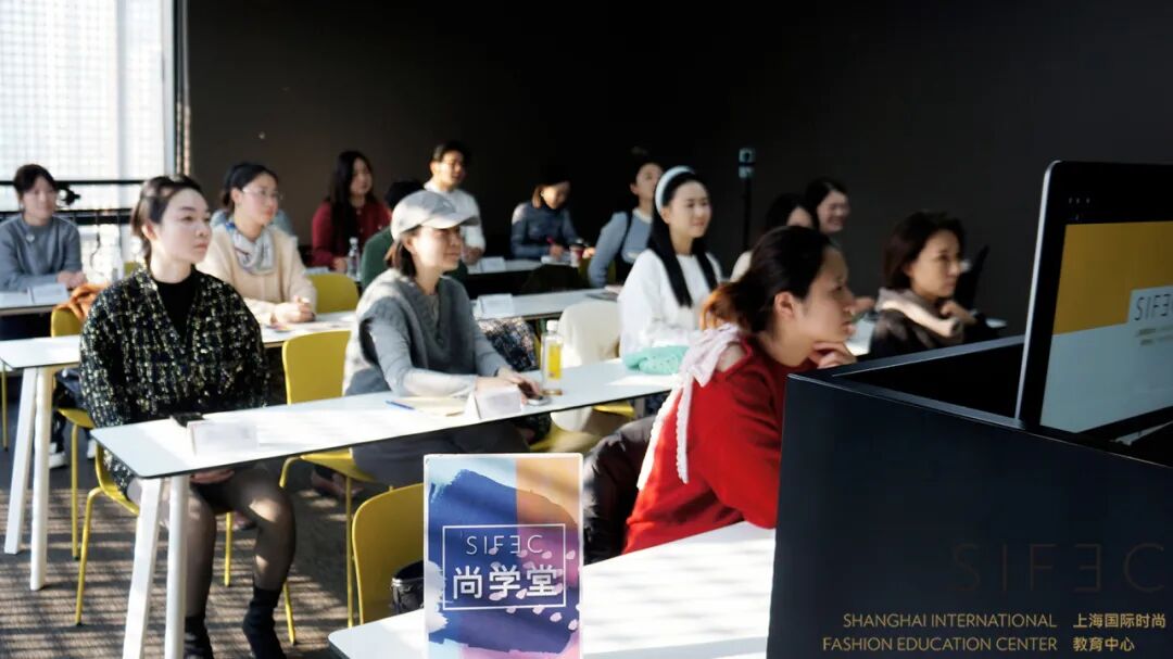 25d8903183908d4d4849deccb81e5fa5.jpg 25d8903183908d4d4849deccb81e5fa5.jpg